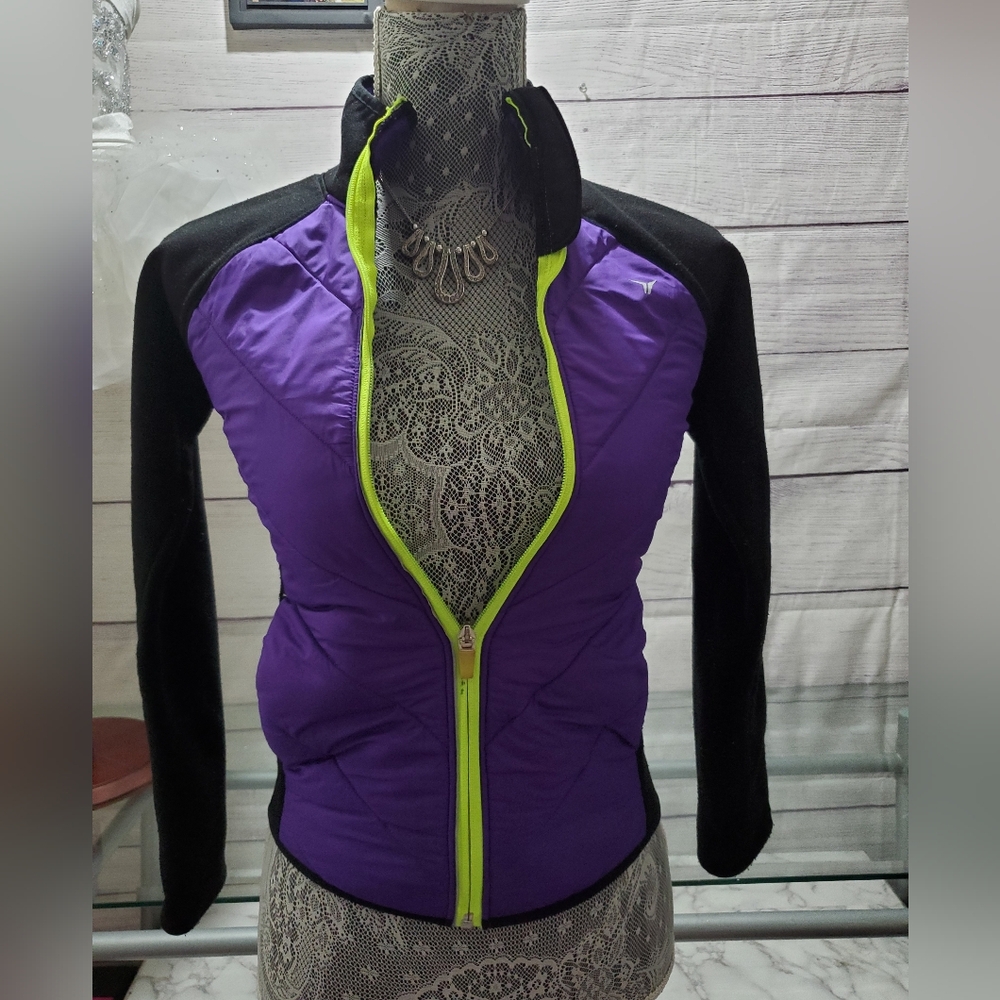 Old Navy Active Jacket - Picture 5 of 6